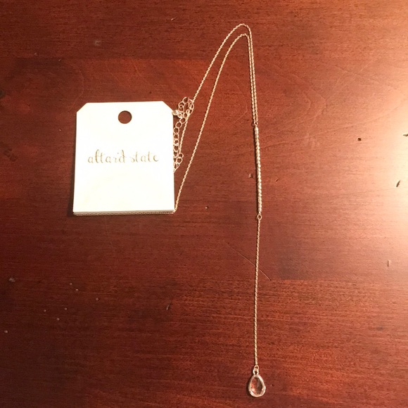 Altar’d State Drop Crystal Gold Necklace NWT!! - Picture 1 of 7